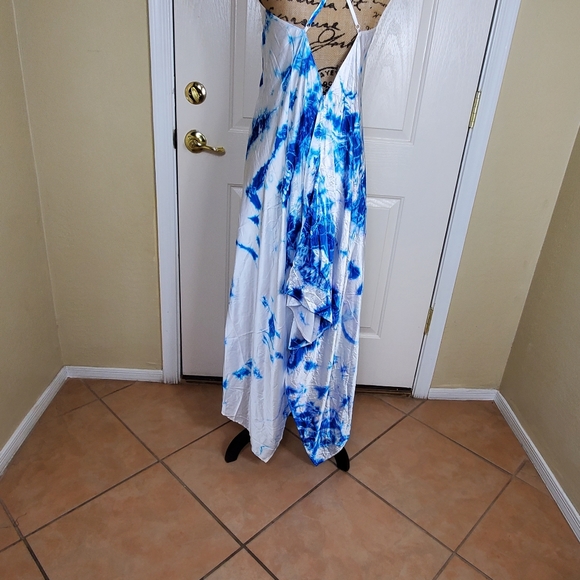 SHAHIDA PARIDES GLACIER White and blue SKY AZURE TIE DYE SCARF DRESS - Picture 8 of 14